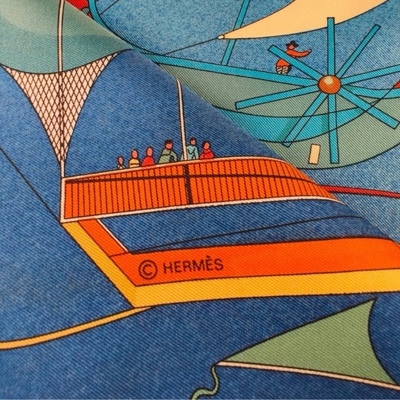 HERMES Les Folies Du Ciel Silk Scarf Carre 90 - Picture 13 of 17
